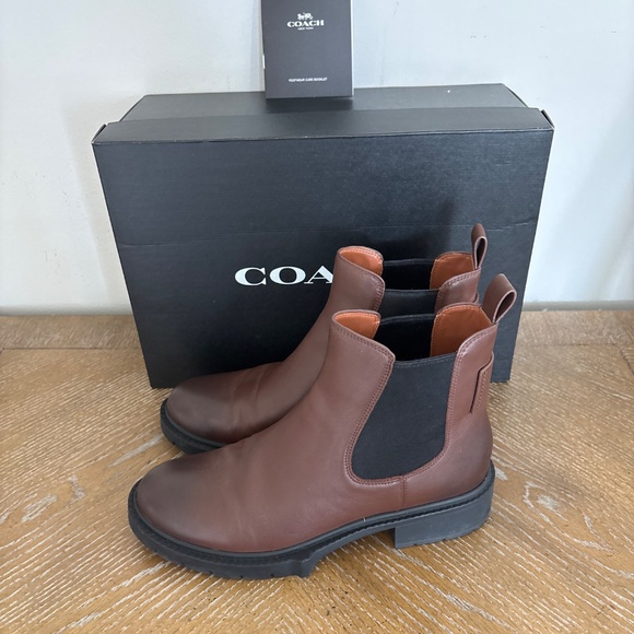 Women’s Coach Lyden Walnut Brown Leather Bootie Ankle Boots Sz 9 B - Picture 4 of 8